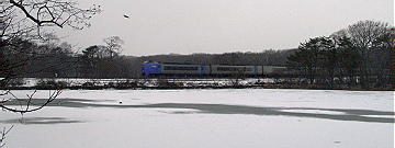 大沼とスーパー北斗